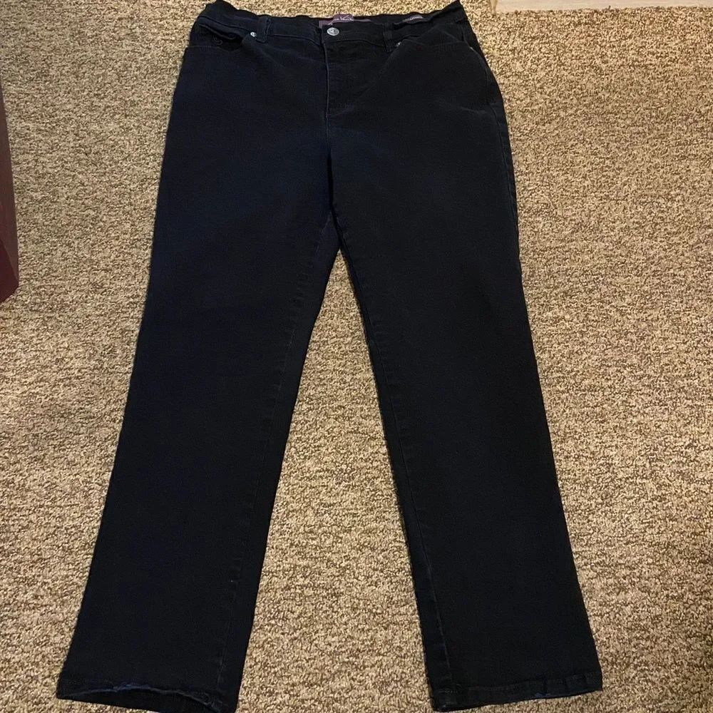 Vintage Gloria Vanderbilt Amanda Black Denim Jeans Size 8